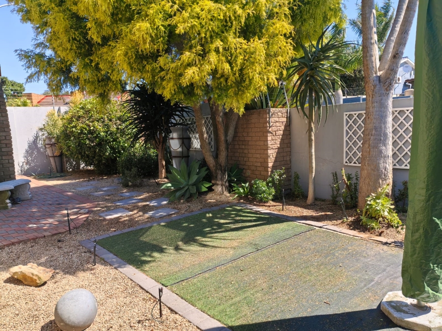 4 Bedroom Property for Sale in Azalea Park Eastern Cape